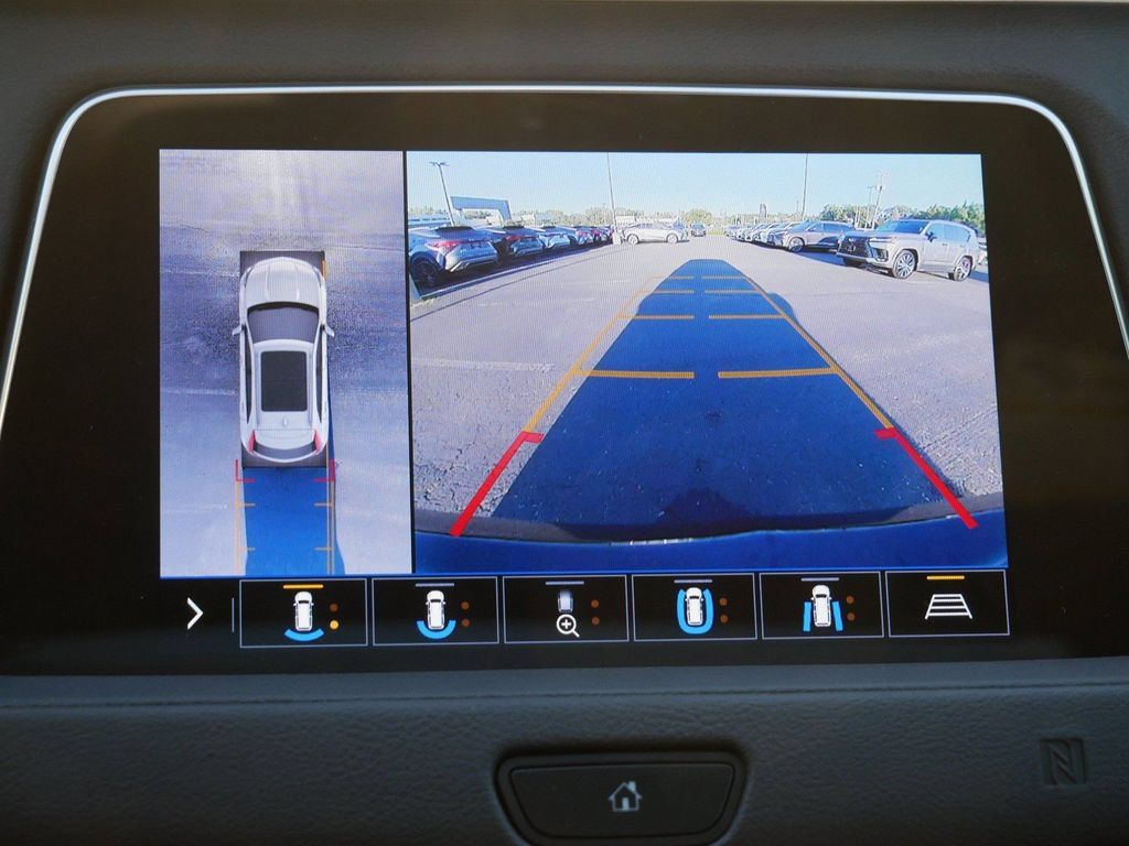 Used 2020 Cadillac XT4 Sport AWD/4WD image 21