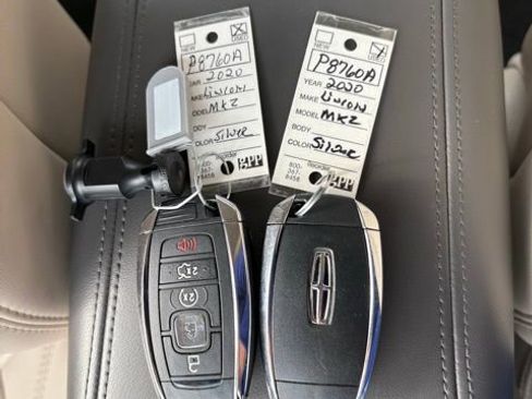 Used 2020 Lincoln MKZ Standard image 6