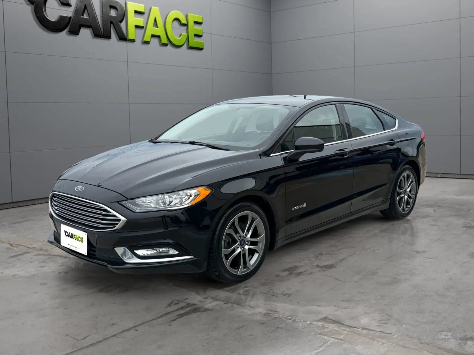 Used 2017 Ford Fusion SE w/ Equipment Group 601A FWD image 5