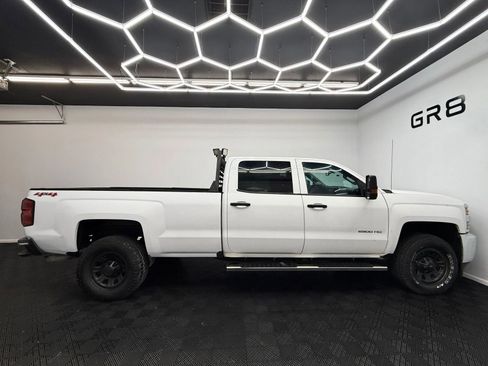 Used 2018 Chevrolet Silverado 2500 W/T w/ WT Fleet Convenience Package image 10