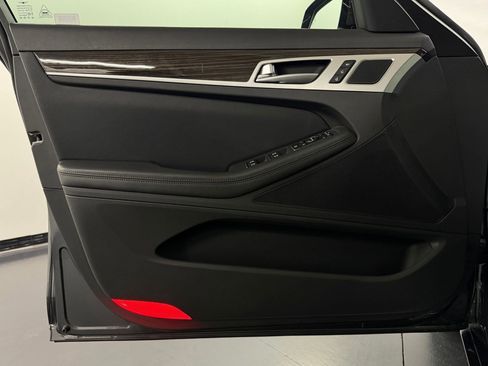 Used 2020 Genesis G80 3.8 image 28