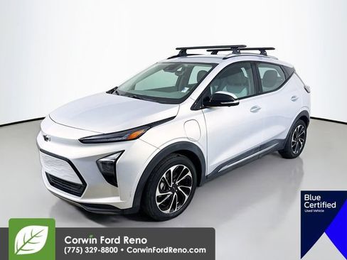 Used 2022 Chevrolet Bolt EUV Premier image 3
