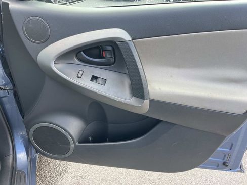 Used 2010 Toyota RAV4 4WD w/ Base L4 Extra Value Pkg image 20