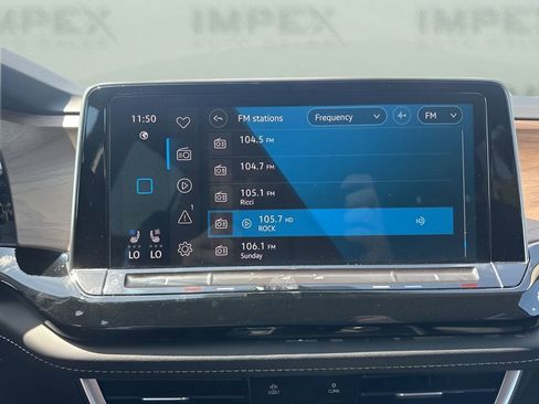 Used 2024 Volkswagen Atlas SE image 18