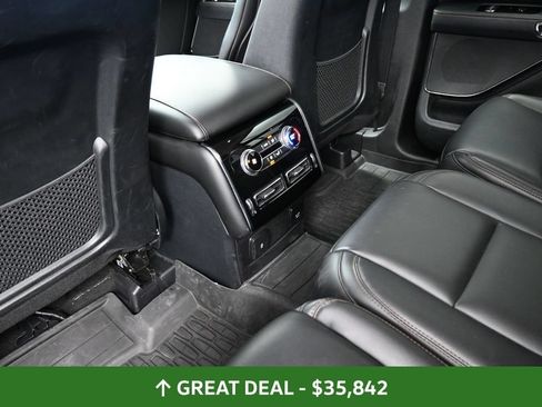 Used 2023 Lincoln Aviator AWD image 21