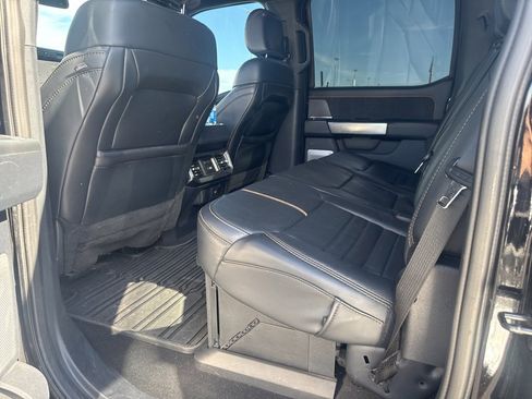 Used 2024 Ford F250 Platinum w/ FX4 Off-Road Package image 5