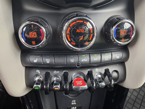 Used 2022 MINI Cooper Convertible w/ Driver Assistance Package FWD image 23