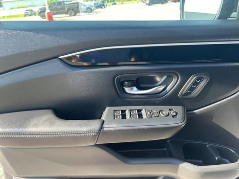 Used 2024 Honda Pilot EX-L image 12