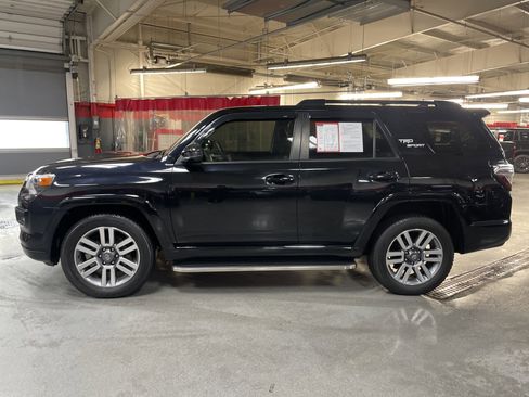 Used 2023 Toyota 4Runner TRD Sport image 7