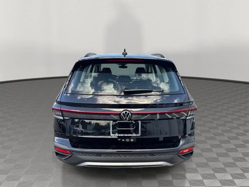 Used 2025 Volkswagen Taos S FWD image 4