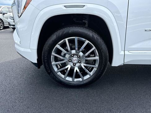 Used 2026 GMC Terrain Denali AWD/4WD image 10