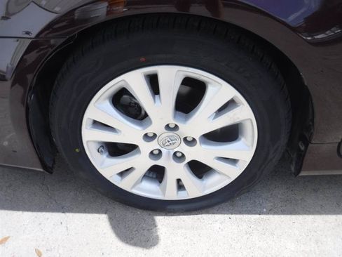 Used 2011 Toyota Avalon FWD image 19