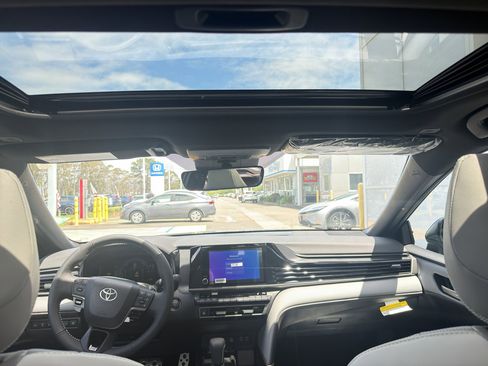 New 2026 Toyota Camry SE w/ Convenience Package FWD image 23