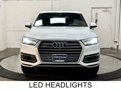 Used 2017 Audi Q7 3.0T Premium Plus AWD/4WD image 3