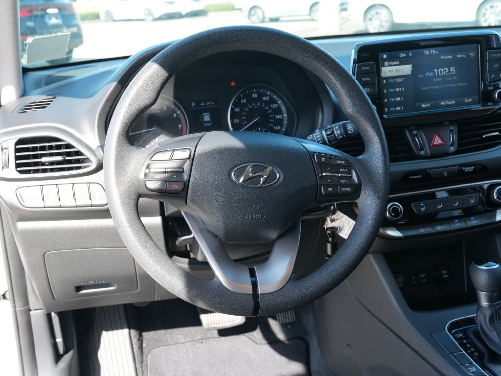 Used 2018 Hyundai Elantra GT FWD image 25