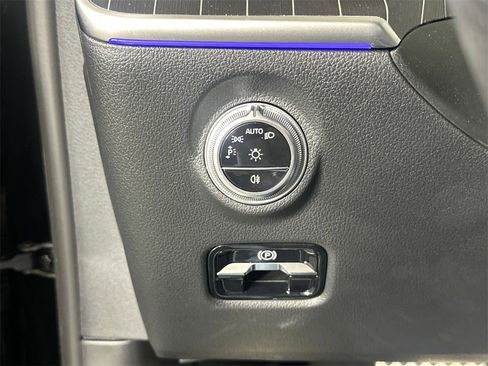 Certified 2024 Mercedes-Benz C 63 AMG S image 34