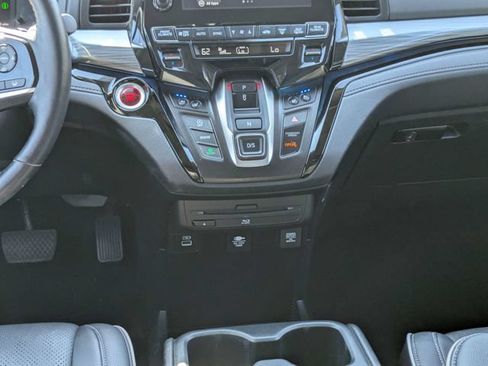 Used 2023 Honda Odyssey Elite image 20