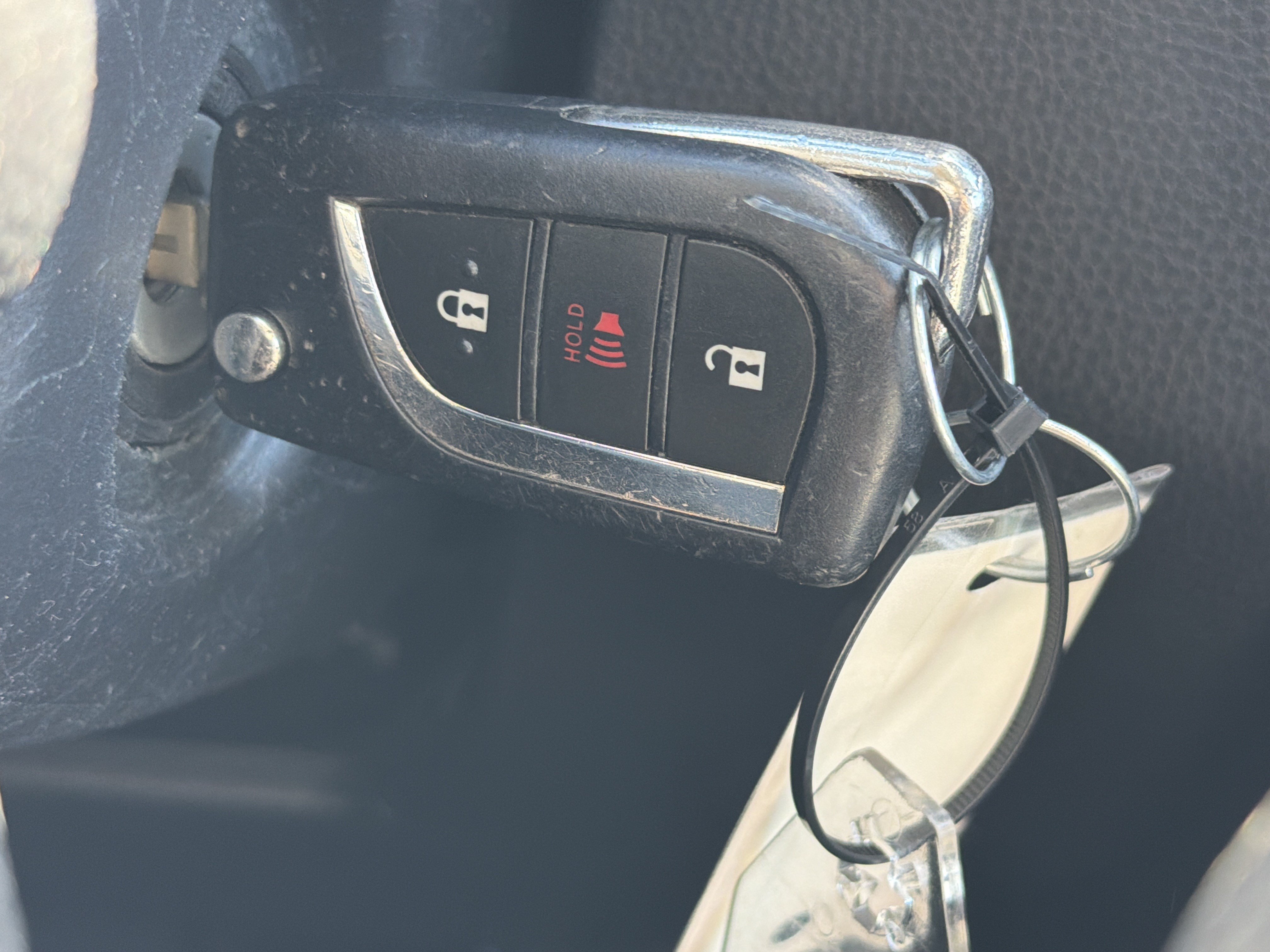 Used 2024 Toyota RAV4 LE AWD/4WD image 34