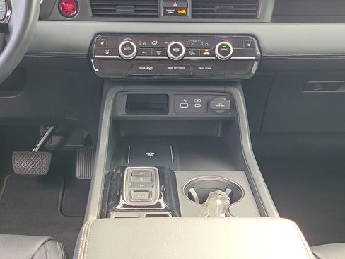 Certified 2024 Honda Pilot EX-L image 20