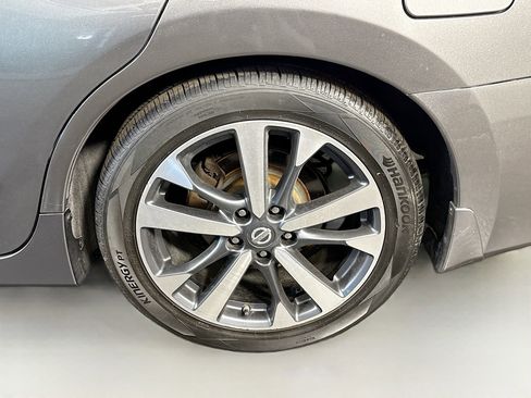 Used 2017 Nissan Altima 2.5 SR image 37