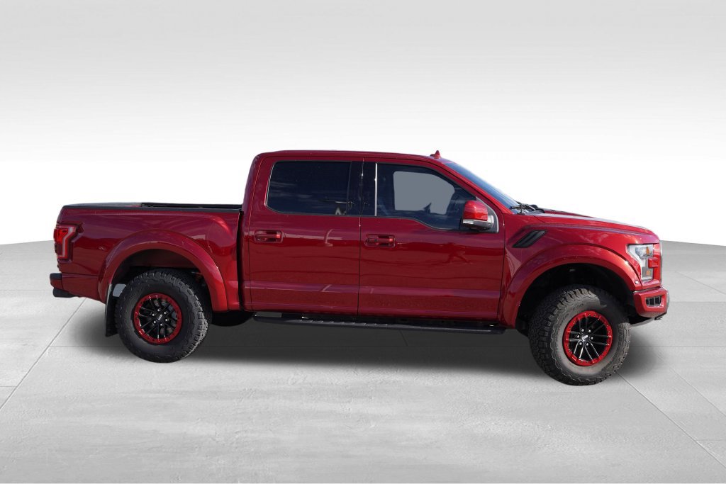 Certified 2019 Ford F150 Raptor w/ Equipment Group 802A Luxury AWD/4WD image 3