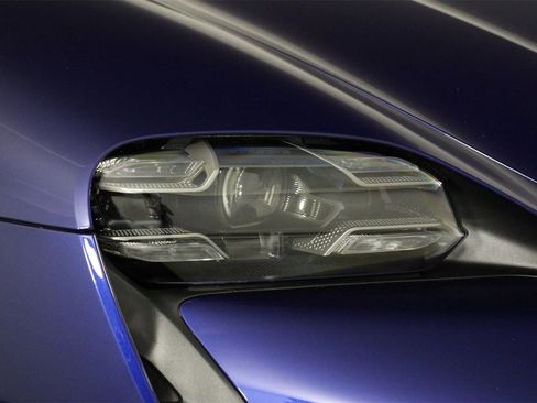 Used 2020 Porsche Taycan Turbo image 26