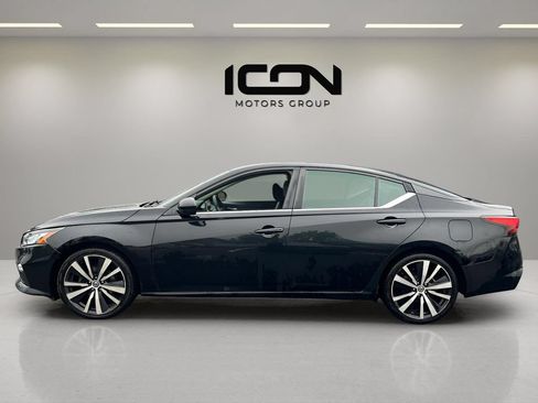 Used 2020 Nissan Altima 2.5 SR FWD image 5