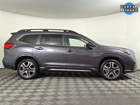 Used 2024 Subaru Ascent Limited w/ Technology Package image 10