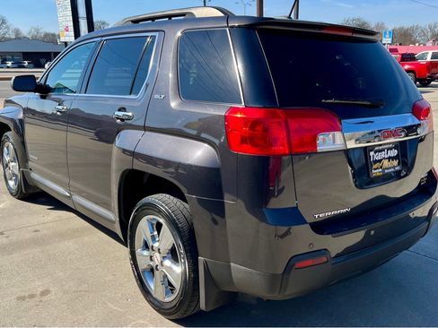 Used 2015 GMC Terrain SLT w/ Chrome Appearance Package image 5