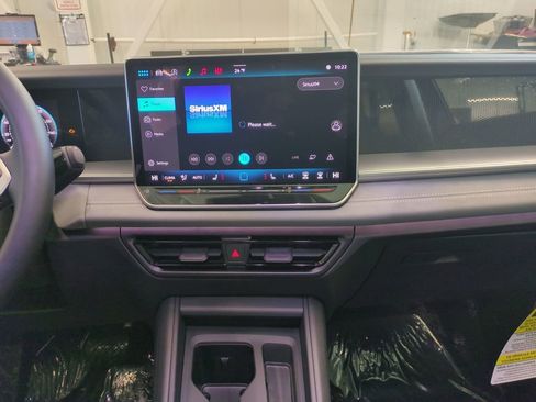 New 2026 Volkswagen Tiguan SE AWD/4WD image 28