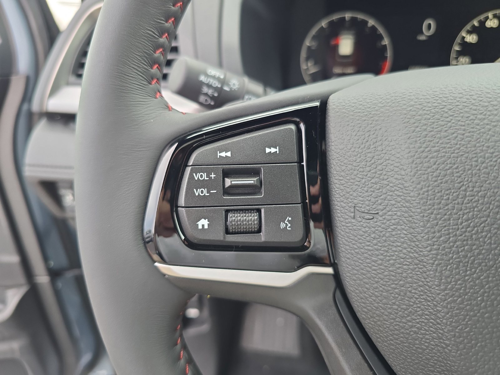 New 2026 Honda Odyssey Sport-L image 24