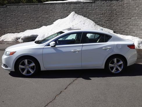 Used 2015 Acura ILX w/ Premium Package image 8
