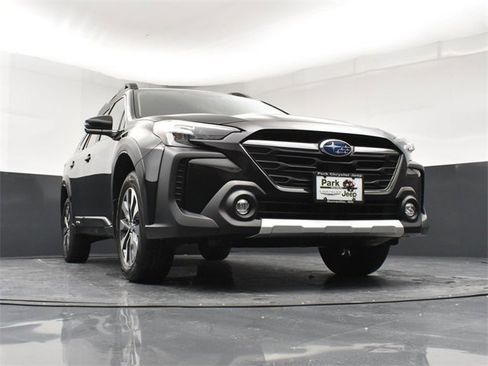 Used 2025 Subaru Outback Limited XT w/ Popular Package #2 image 19