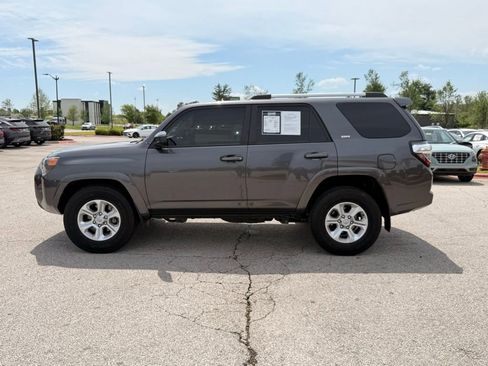 Used 2023 Toyota 4Runner SR5 RWD image 4