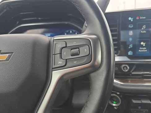 Used 2024 Chevrolet Silverado 2500 LT image 23