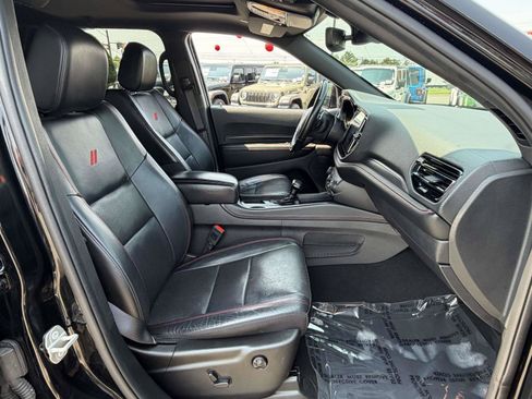 Used 2023 Dodge Durango GT AWD/4WD image 32