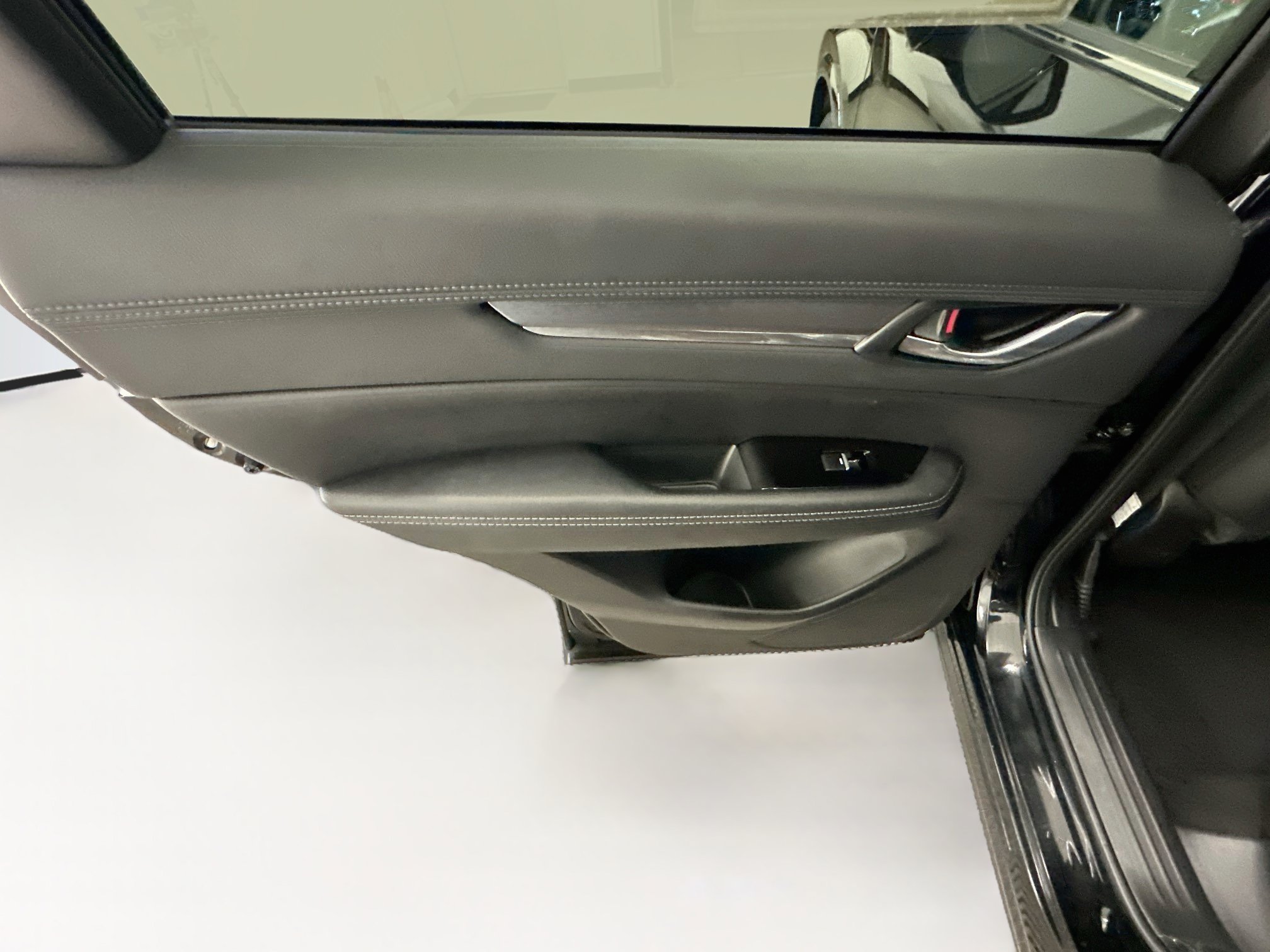 Used 2025 MAZDA CX-5 AWD 2.5 S w/ Premium Plus Pkg image 27