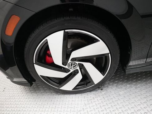Used 2024 Volkswagen GTI S image 26