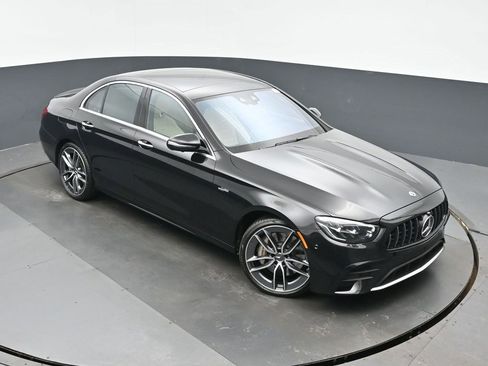 Used 2023 Mercedes-Benz E 53 AMG 4MATIC Sedan image 30