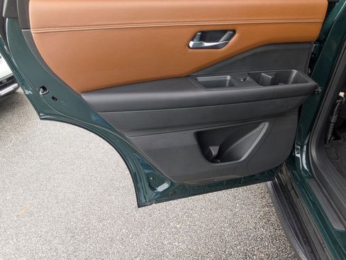 Certified 2023 Nissan Pathfinder Platinum image 26