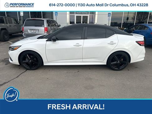 Used 2022 Nissan Sentra SR w/ Lighting Package image 7