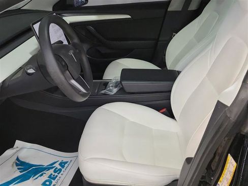 Used 2023 Tesla Model 3 Long Range image 10