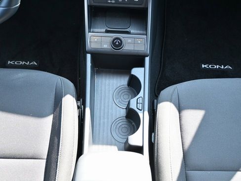 Used 2024 Hyundai Kona SEL w/ Convenience Package image 20