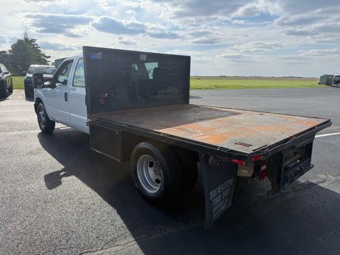Used 2011 Ford F350 XL RWD image 3