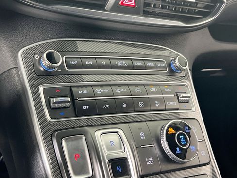 Used 2023 Hyundai Santa Fe SEL image 16