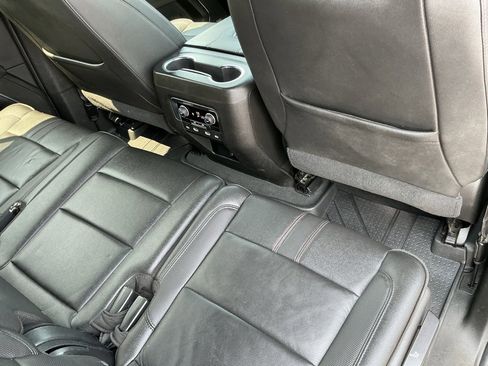 Used 2021 Chevrolet Suburban RST w/ Rear Media and Nav Package image 30