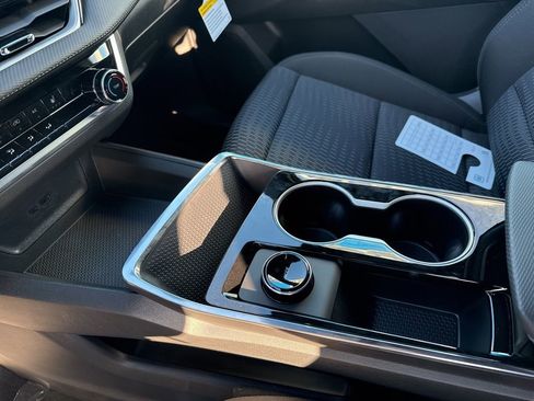 New 2026 Chevrolet Equinox LT w/ Safety and Technology Package image 28