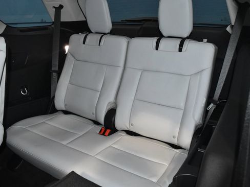 Used 2025 Ford Explorer Platinum w/ LUX Leather Package image 23