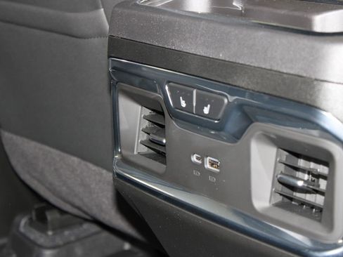 New 2026 Chevrolet Silverado 1500 High Country AWD/4WD image 39