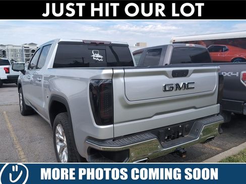 Used 2020 GMC Sierra 1500 SLT w/ SLT Premium Plus Package AWD/4WD image 10